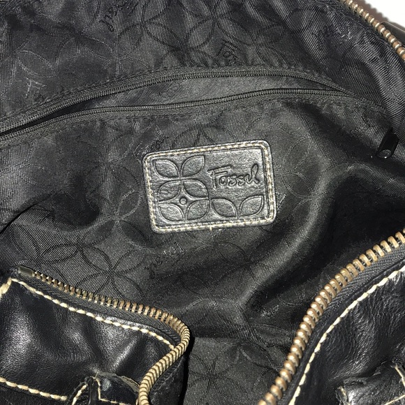 Fossil Black Leather Shoulder Bag - Pre-Owned - Picture 6 of 7
